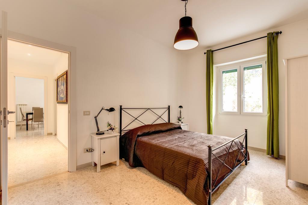 Daisy Guest House Colosseo Roma Habitación foto